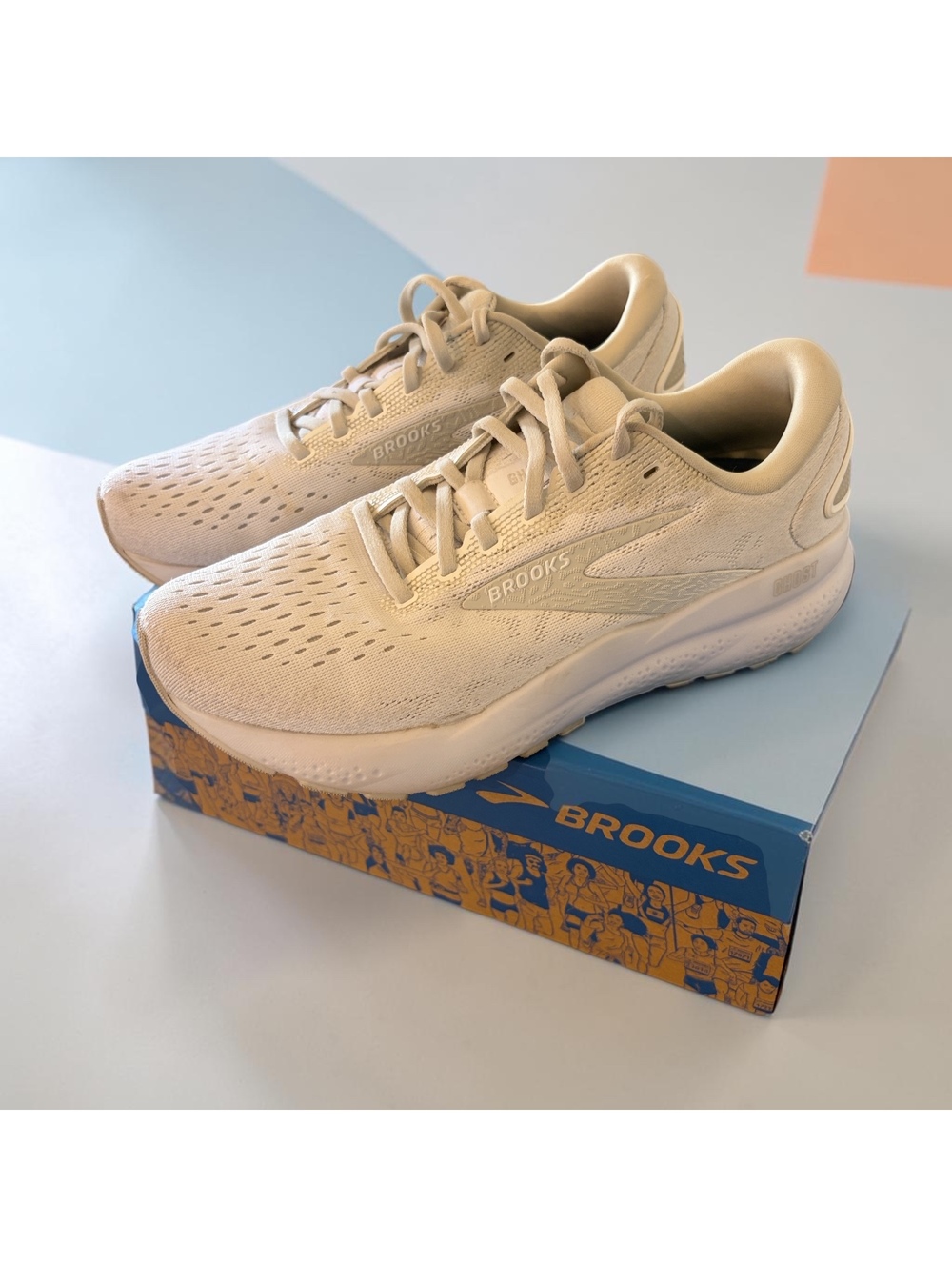 Brooks Ghost 16 Running Shoes – White | Women’s Size 8